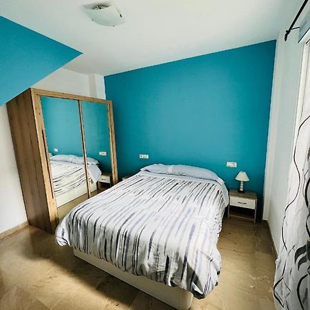 Japi Duplex Apartment Лусена Екстериор снимка
